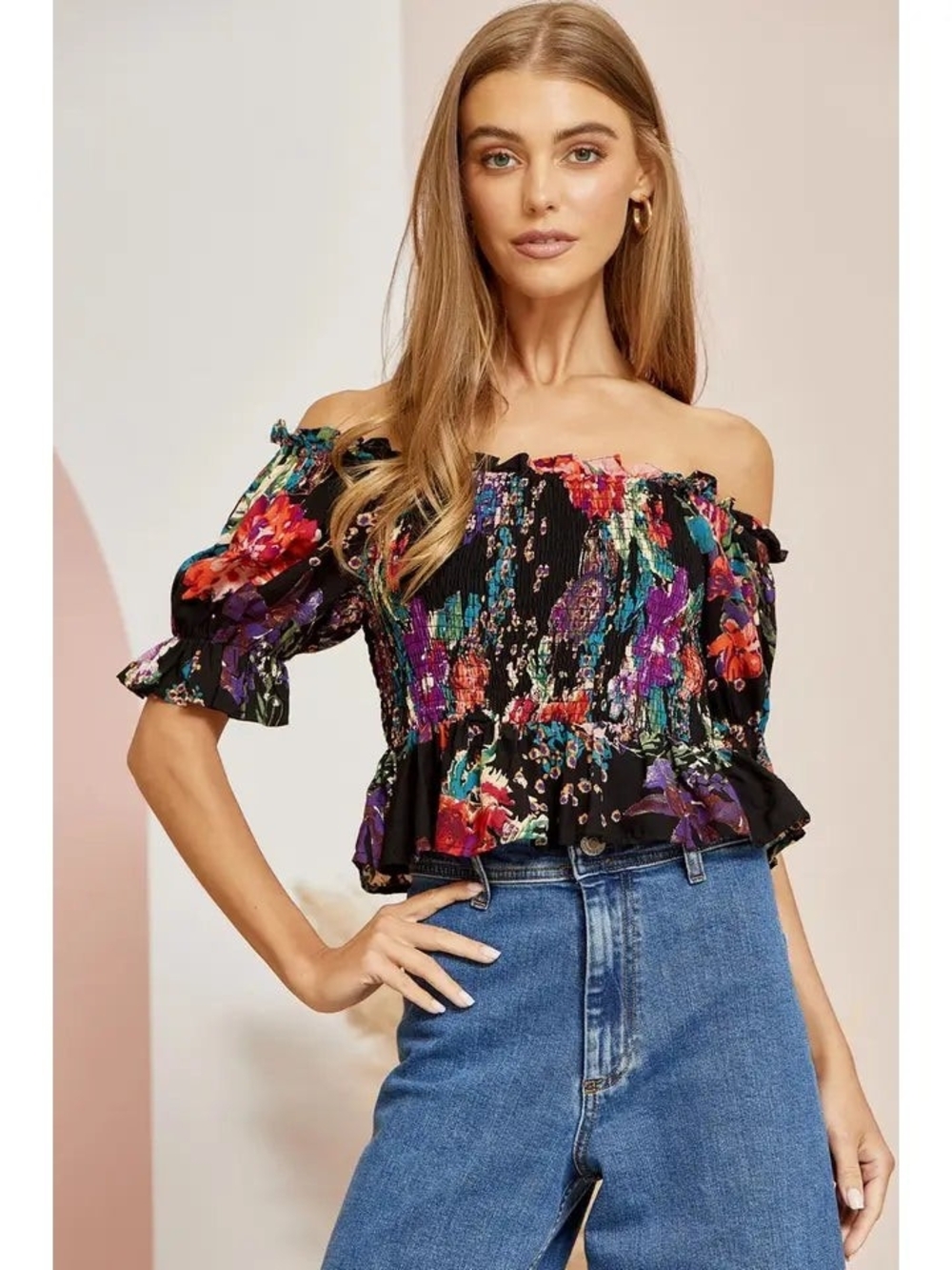 New Andree By Unit Floral Off-Shoulder Smocked Crop Top - Black/Multi Size Large